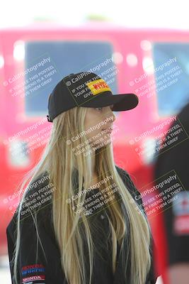 media/Feb-06-2025-Racers Edge (Thu) [[c17ed6f7b1]]/3-Around the Pits-Track Walk/